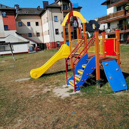 Pokoje Goscinne Z Lazienkami Niepolomice Bagian luar foto